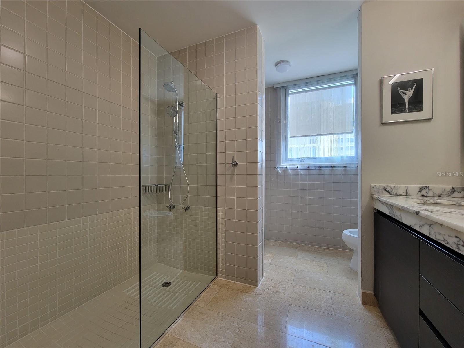 59 KING´S COURT ST #1002