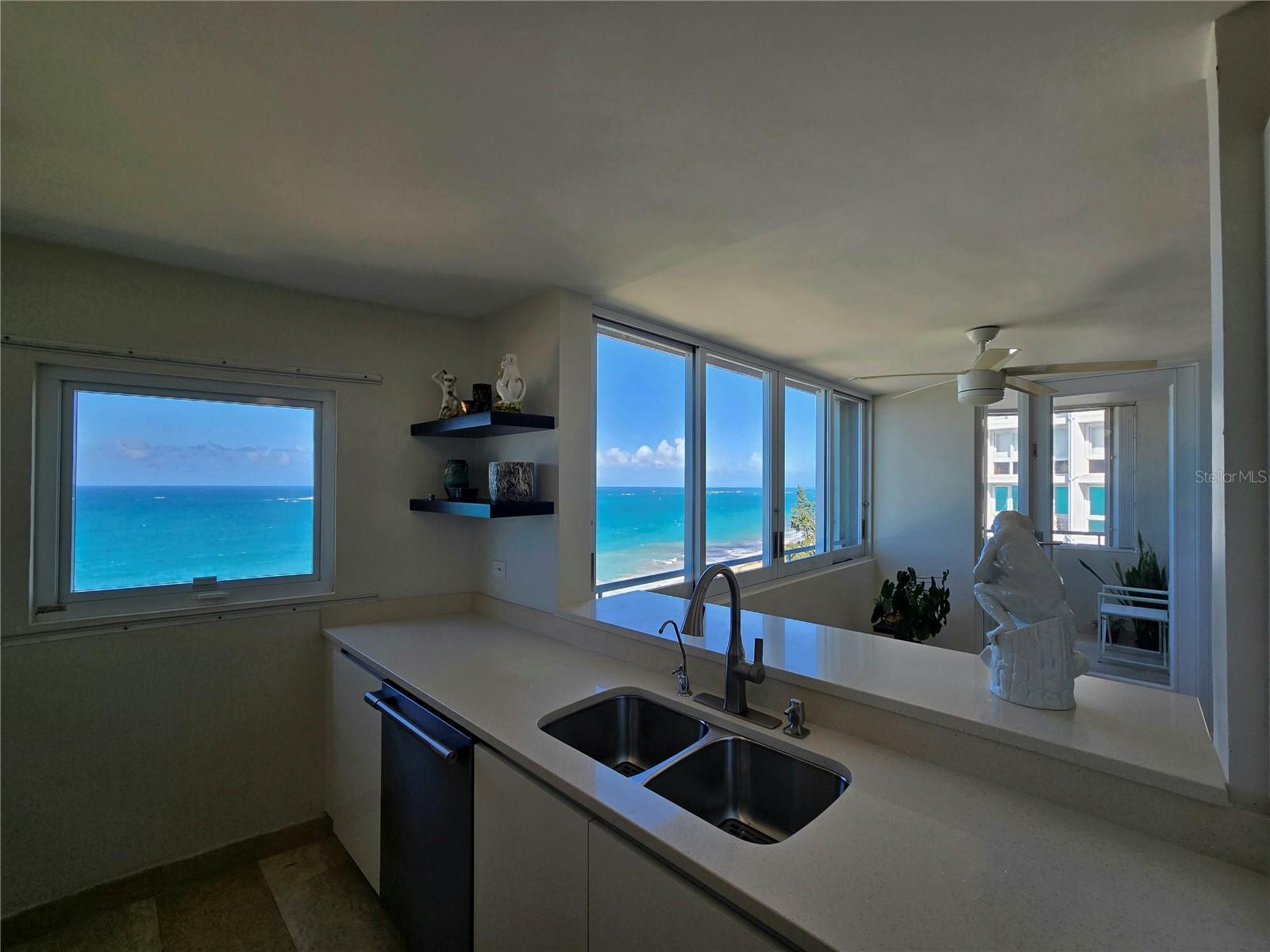 59 KING´S COURT ST #1002