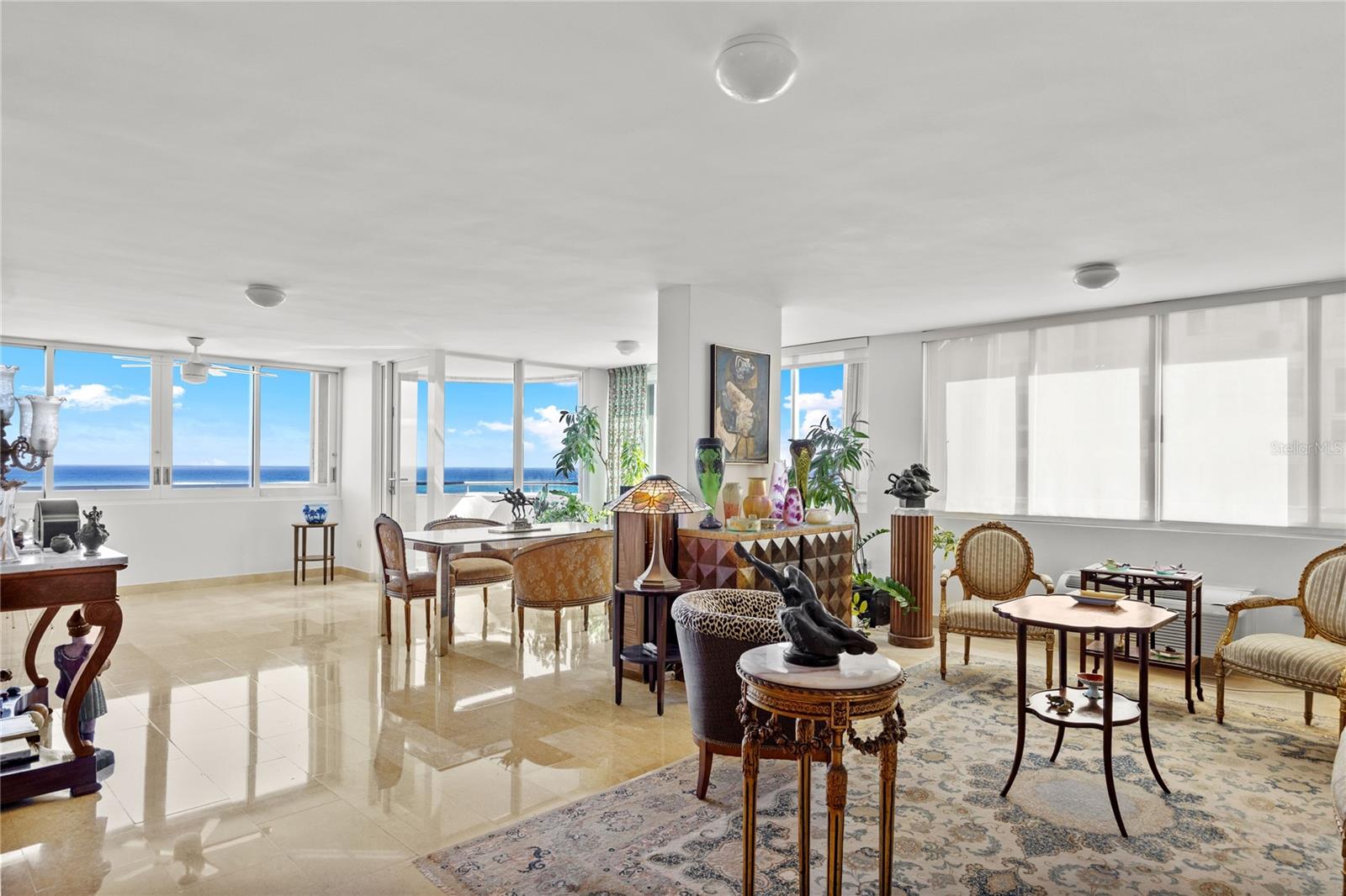 59 KING´S COURT ST #1002