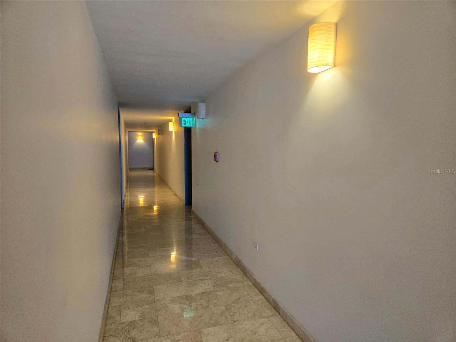 59 KING´S COURT ST #1002