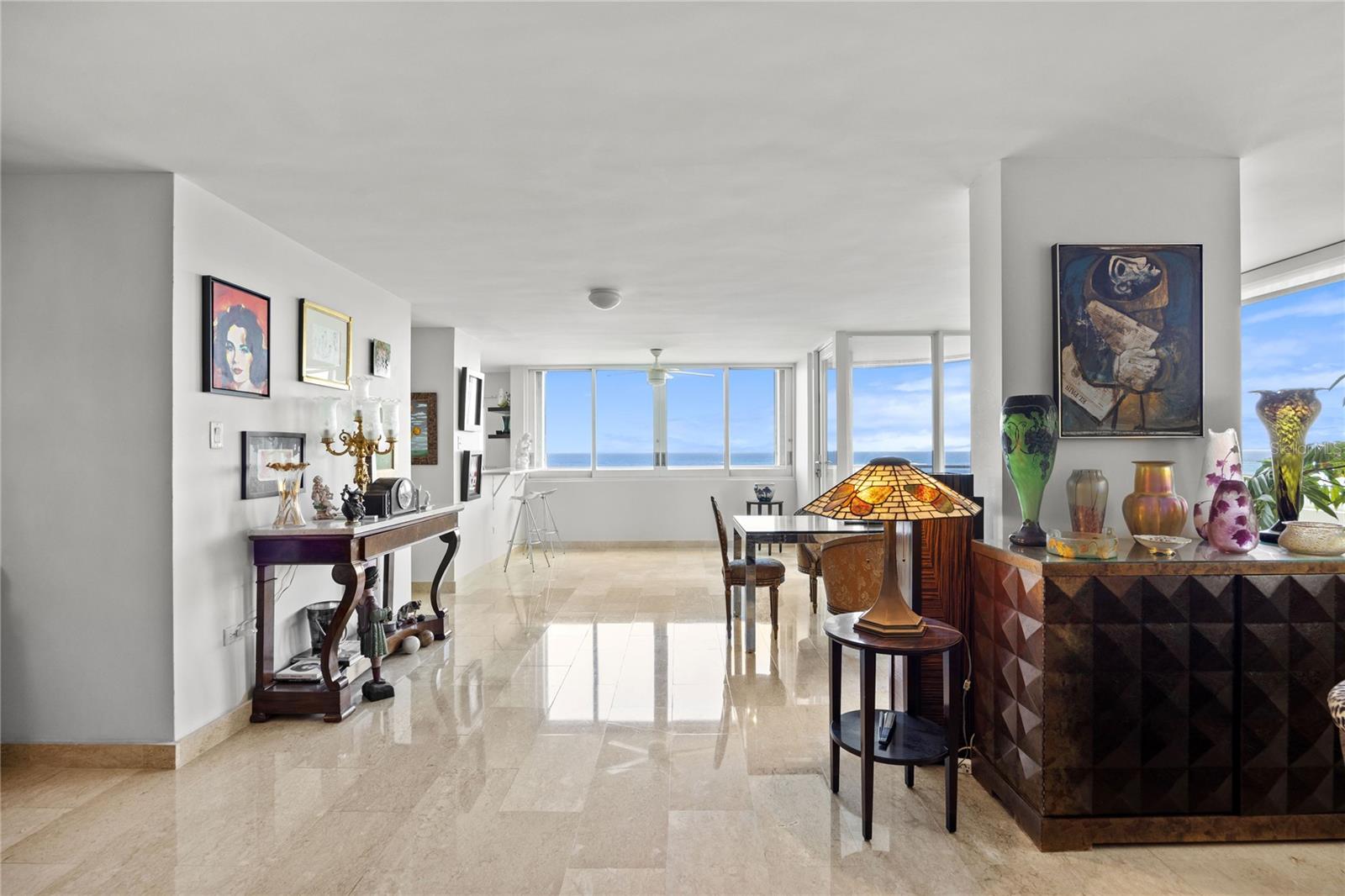 59 KING´S COURT ST #1002