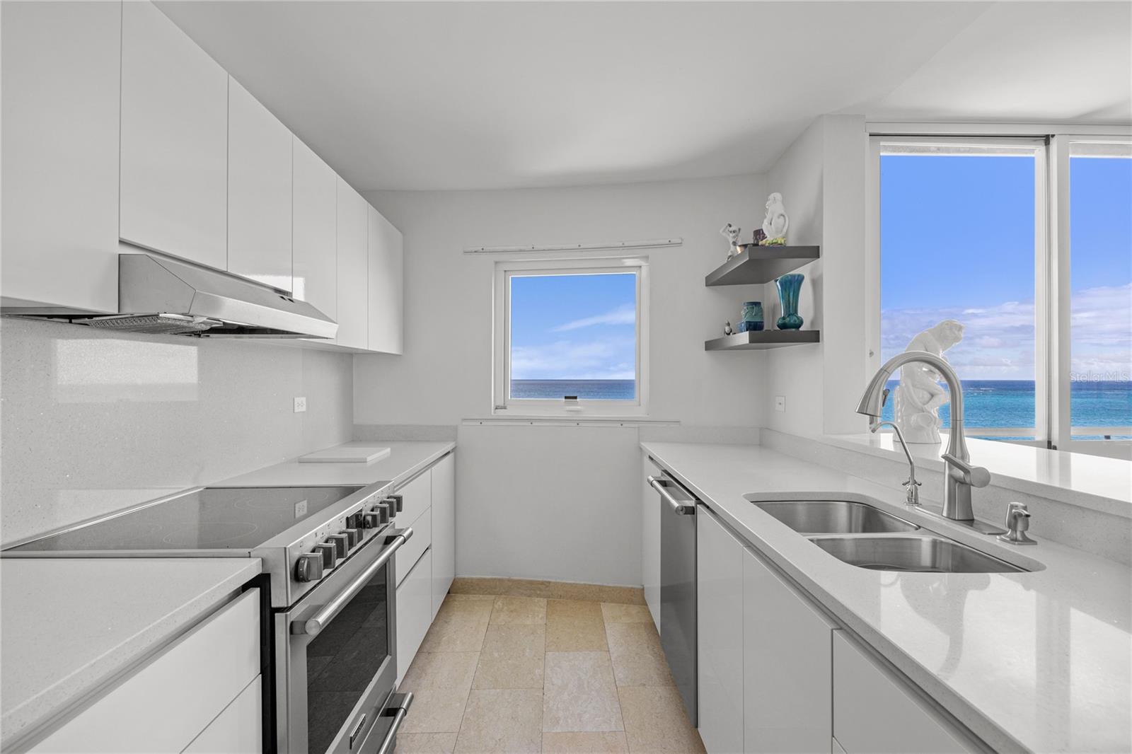 59 KING´S COURT ST #1002