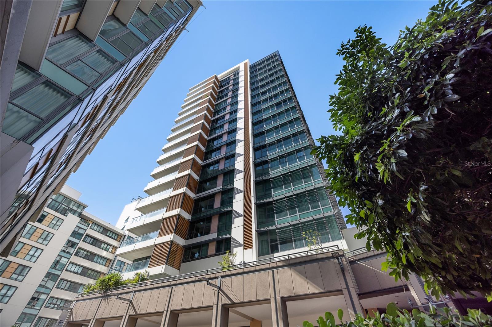 1511 PONCE DE LEÓN AVE #1021