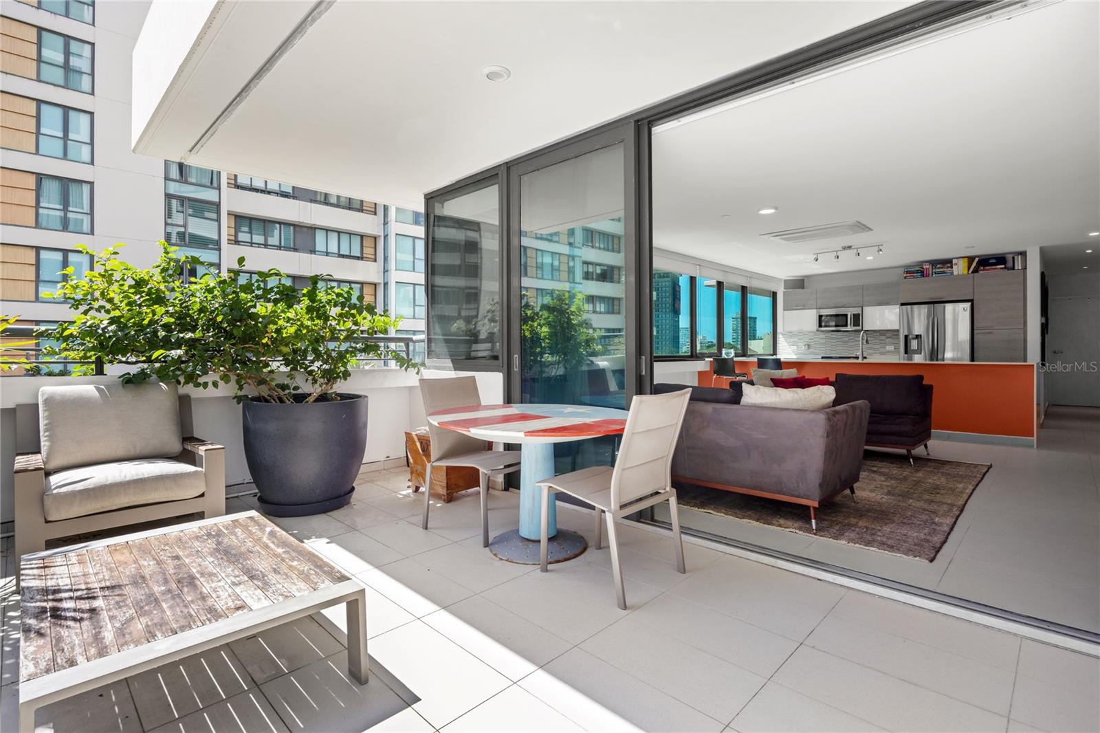 1511 PONCE DE LEÓN AVE #1021