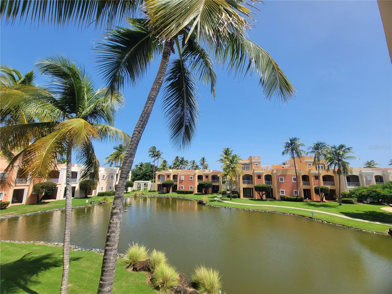 150 CANDELERO DR #798