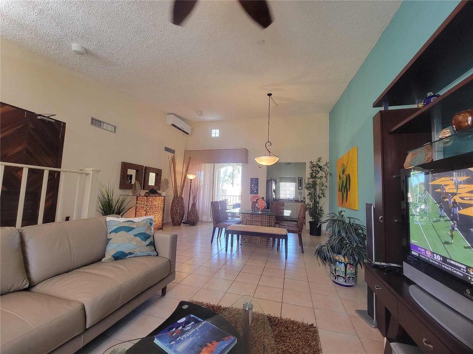 150 CANDELERO DR #798