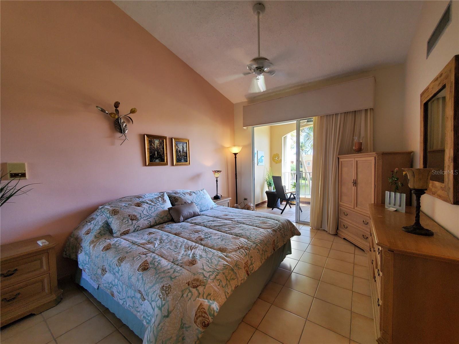 150 CANDELERO DR #798