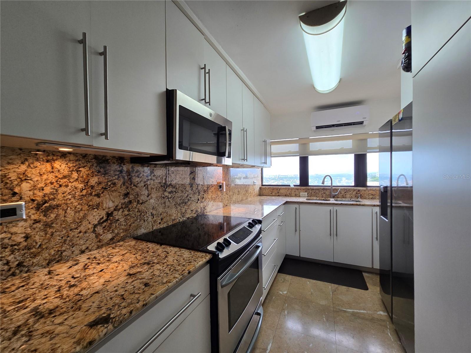 364 SAN JORGE ST #9C