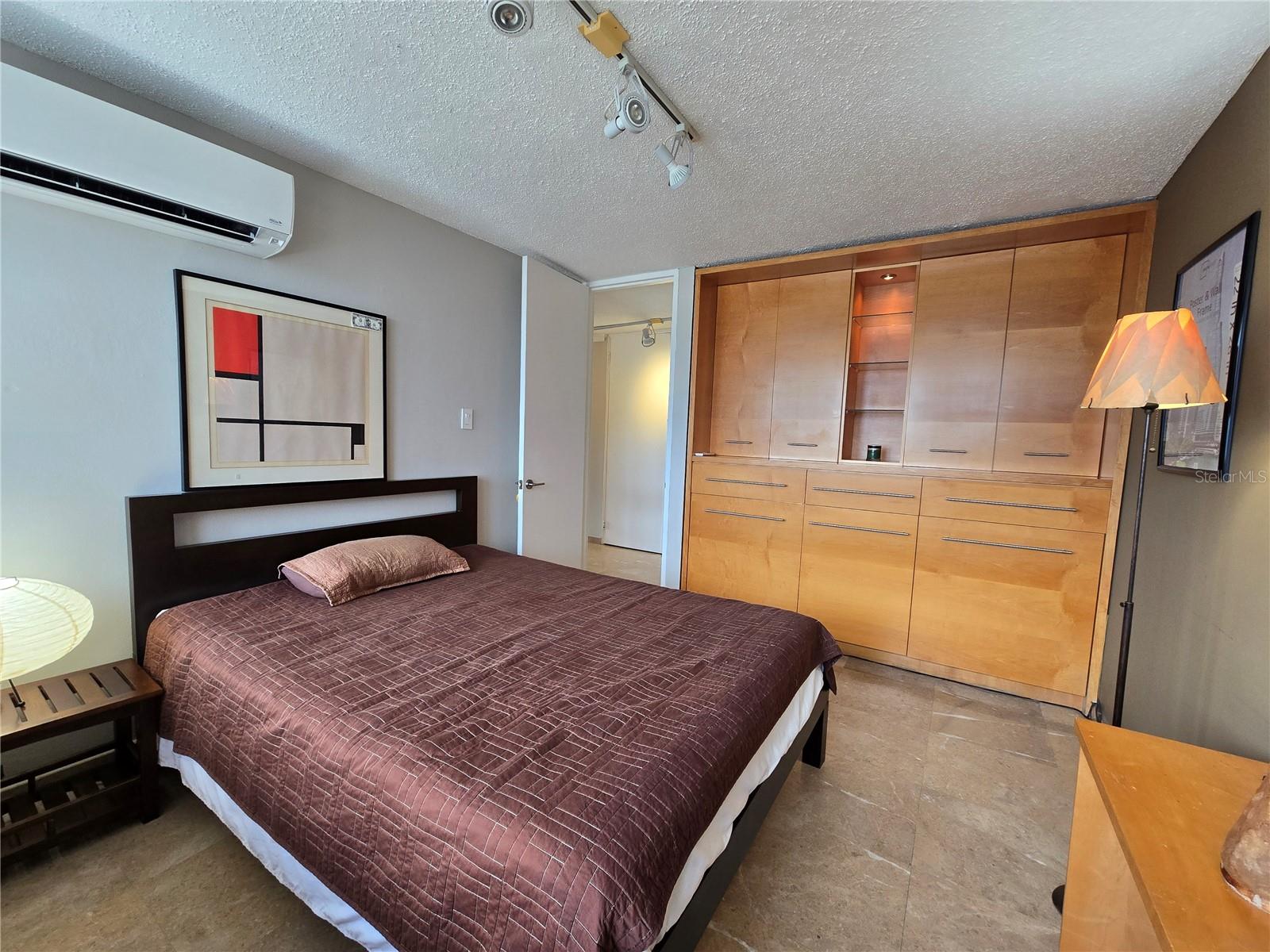 364 SAN JORGE ST #9C