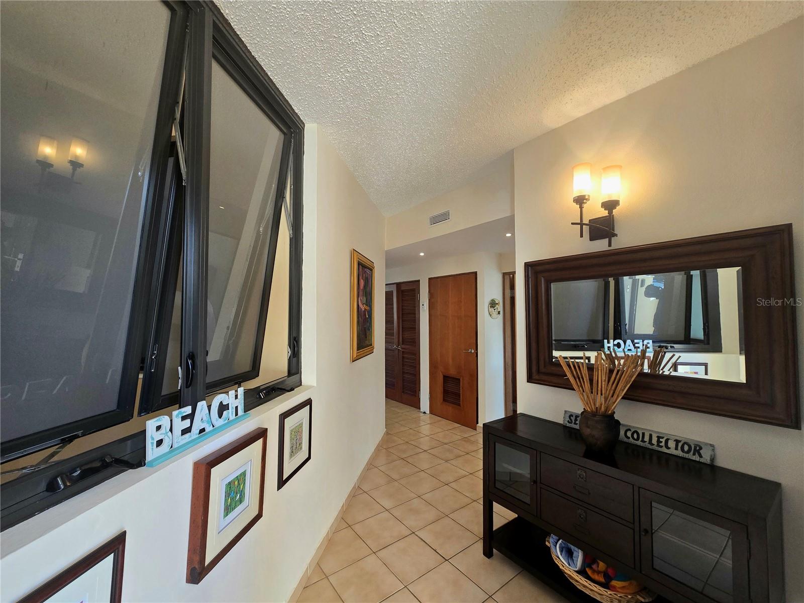 190 CANDELERO DR #162