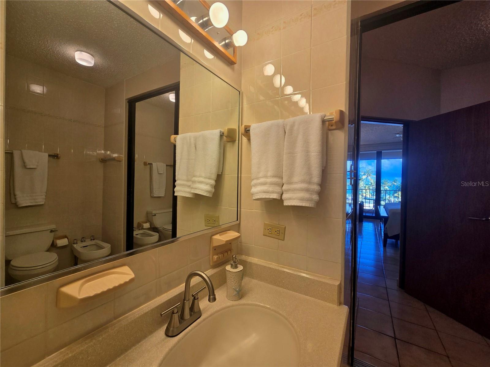 190 CANDELERO DR #162