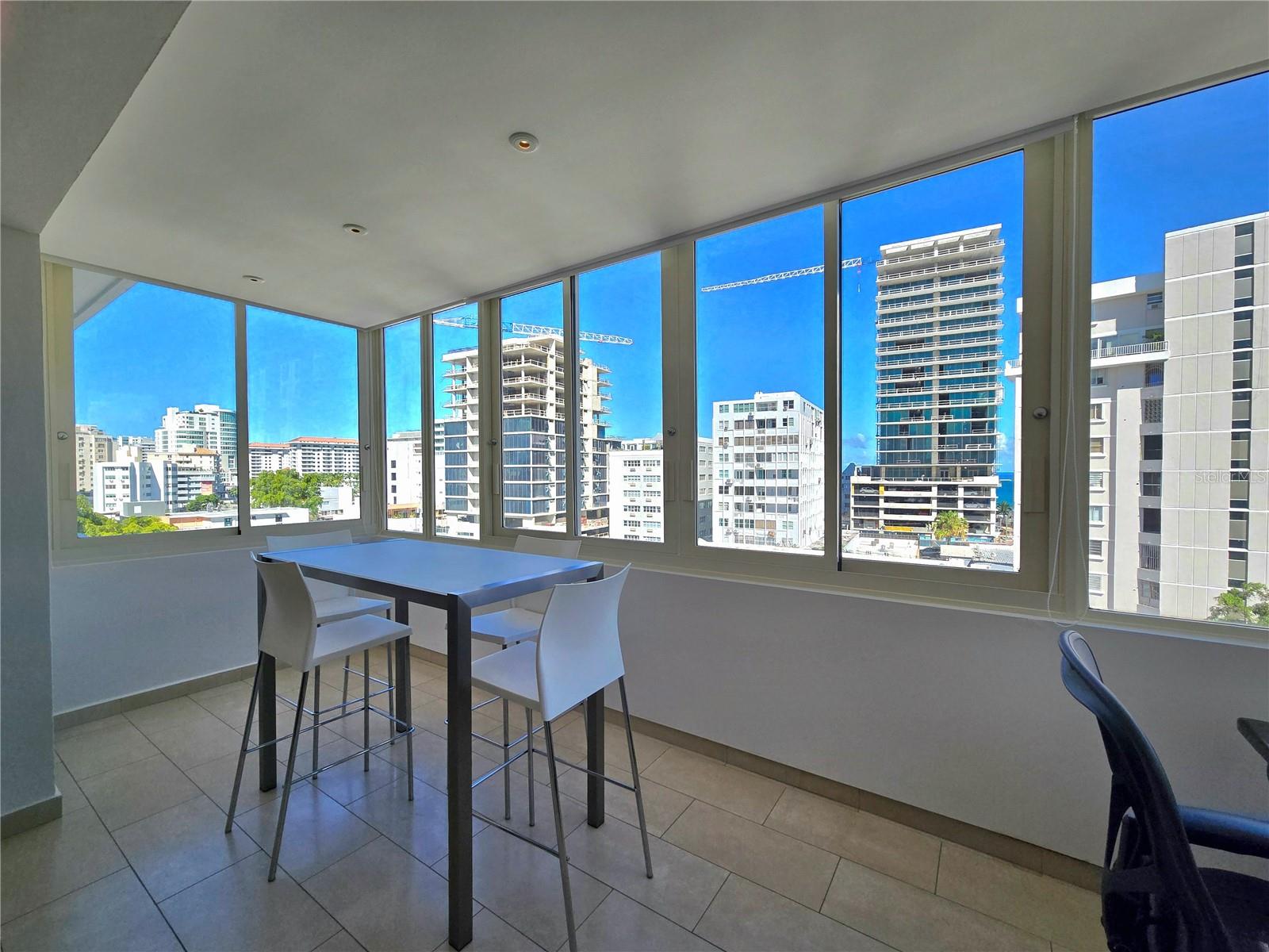 1160 MAGDALENA AVE #7B