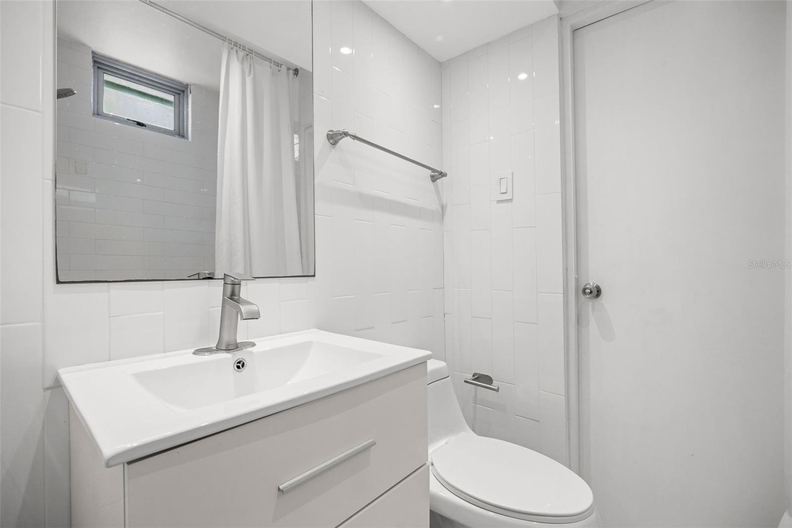 1420 WILSON AVE #402