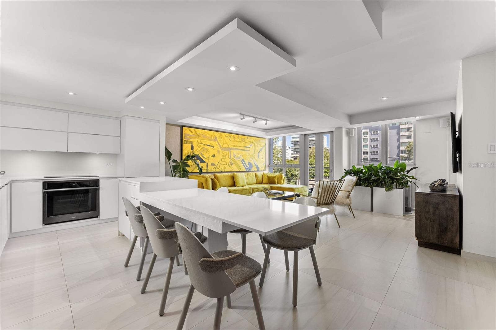 1420 WILSON AVE #402