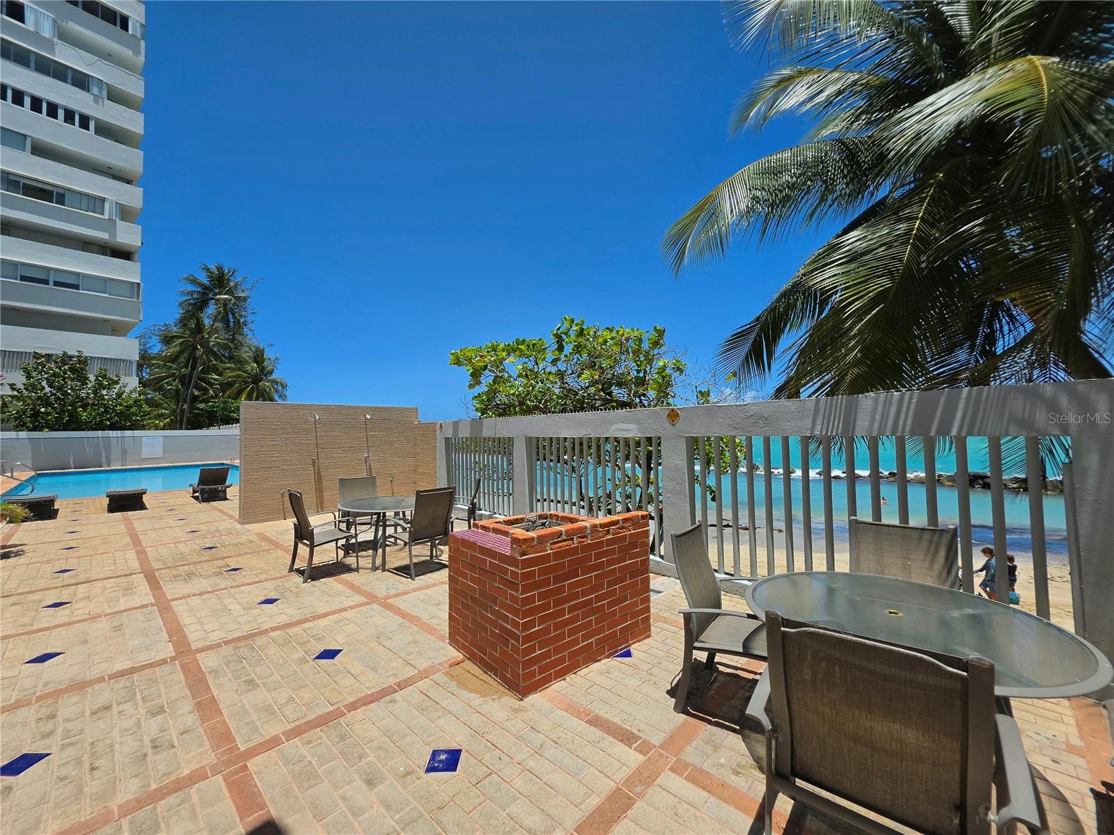 3205 ISLA VERDE AVE #1405
