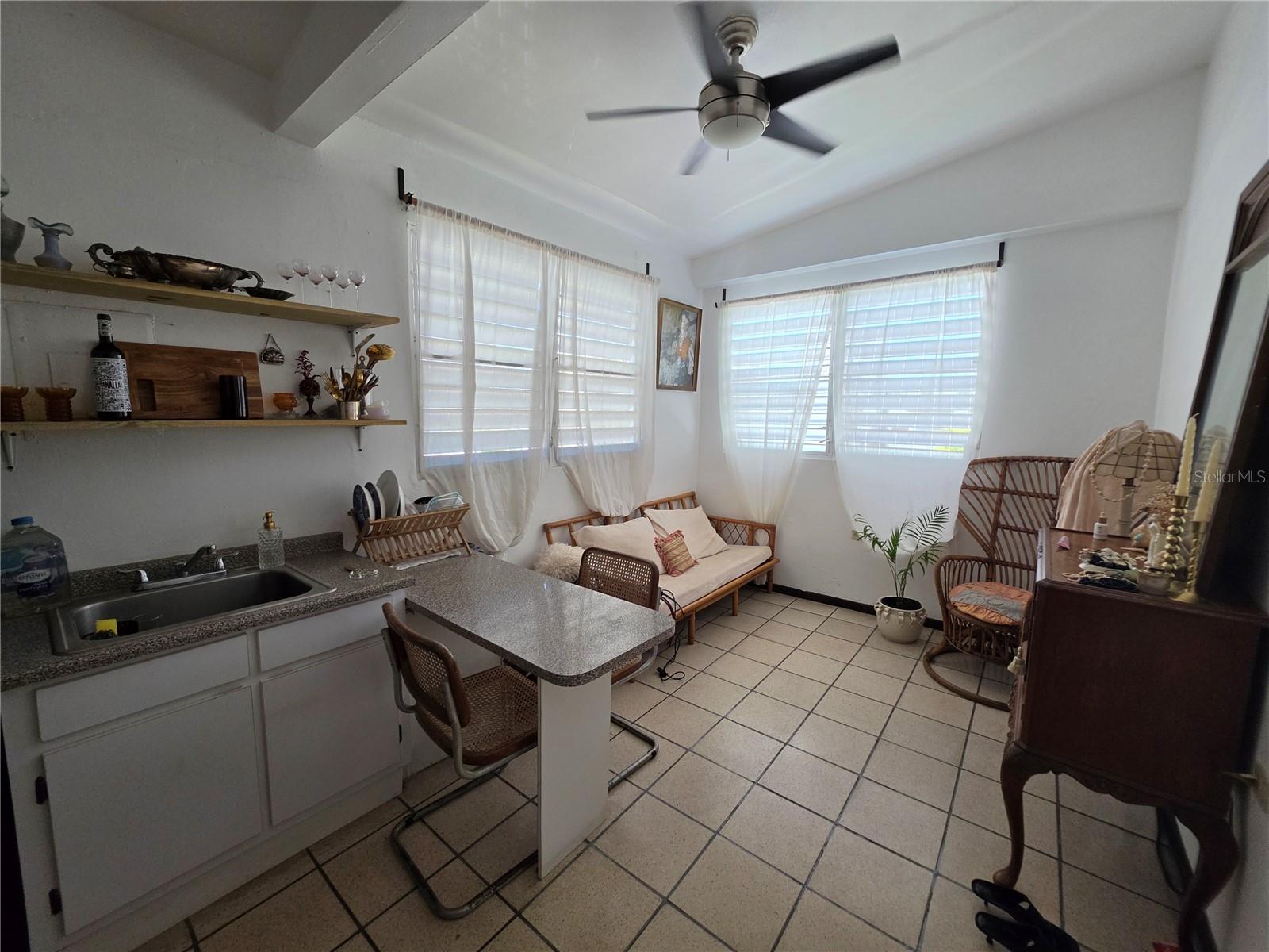 153 DEL PARQUE ST #153