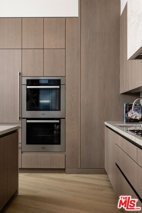 211 W Elm Ct Unit: 29C