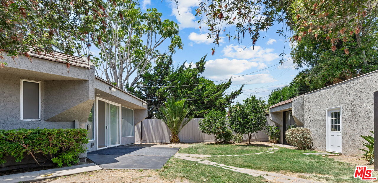 2148 Veteran Ave