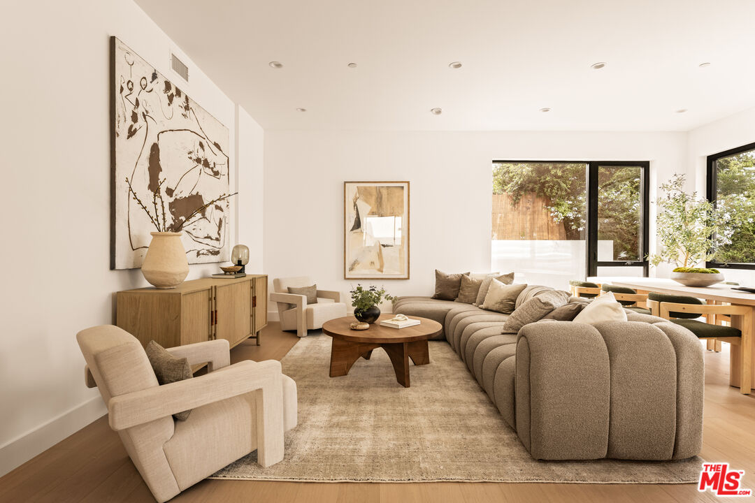 2425 20th St Unit: A