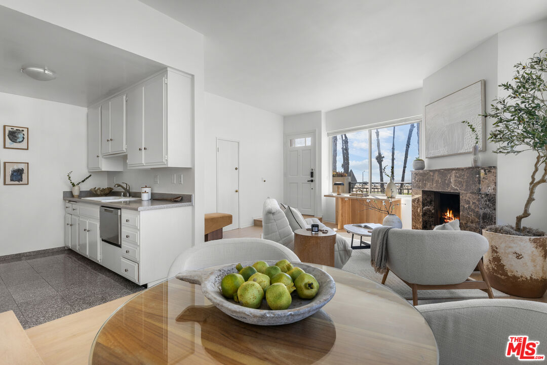 118 Wadsworth Ave Unit: 1