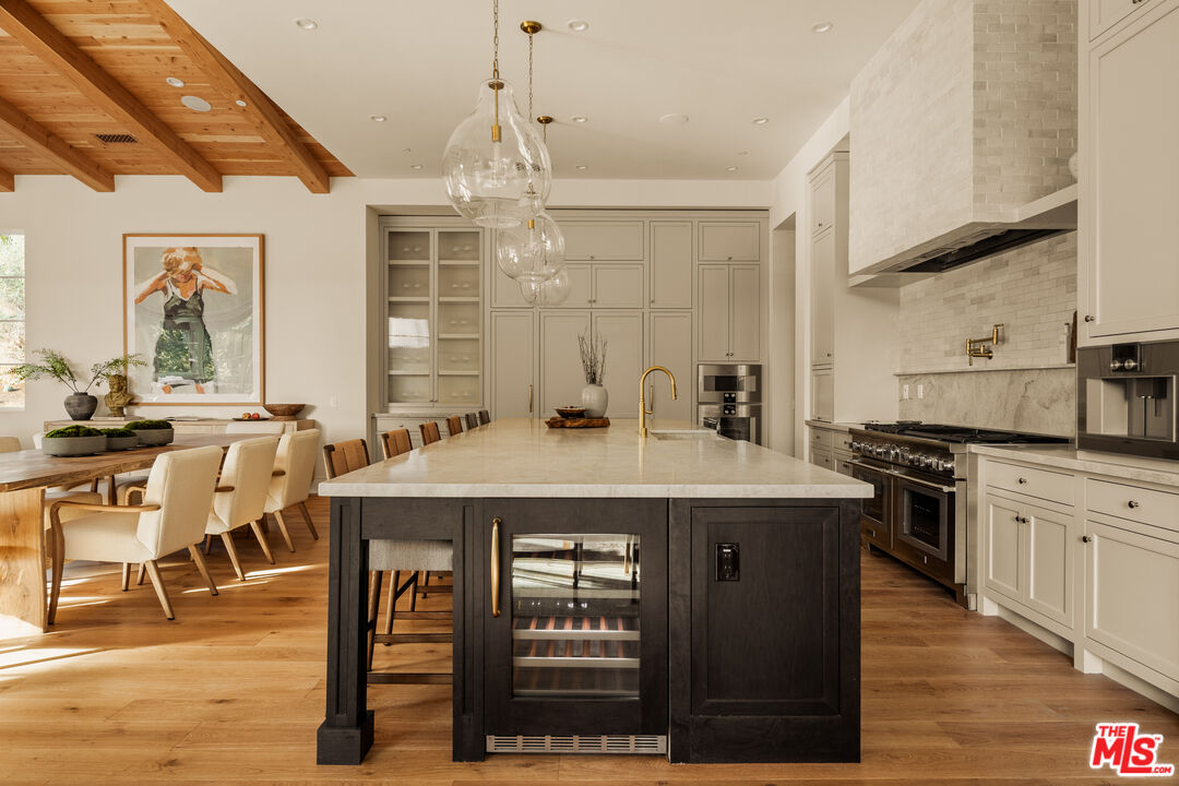 26721 Mulholland Hwy