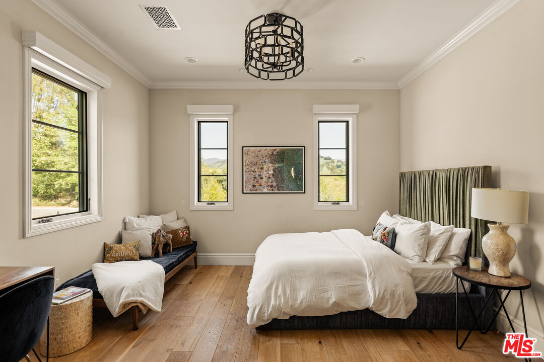 26769 Mulholland Hwy