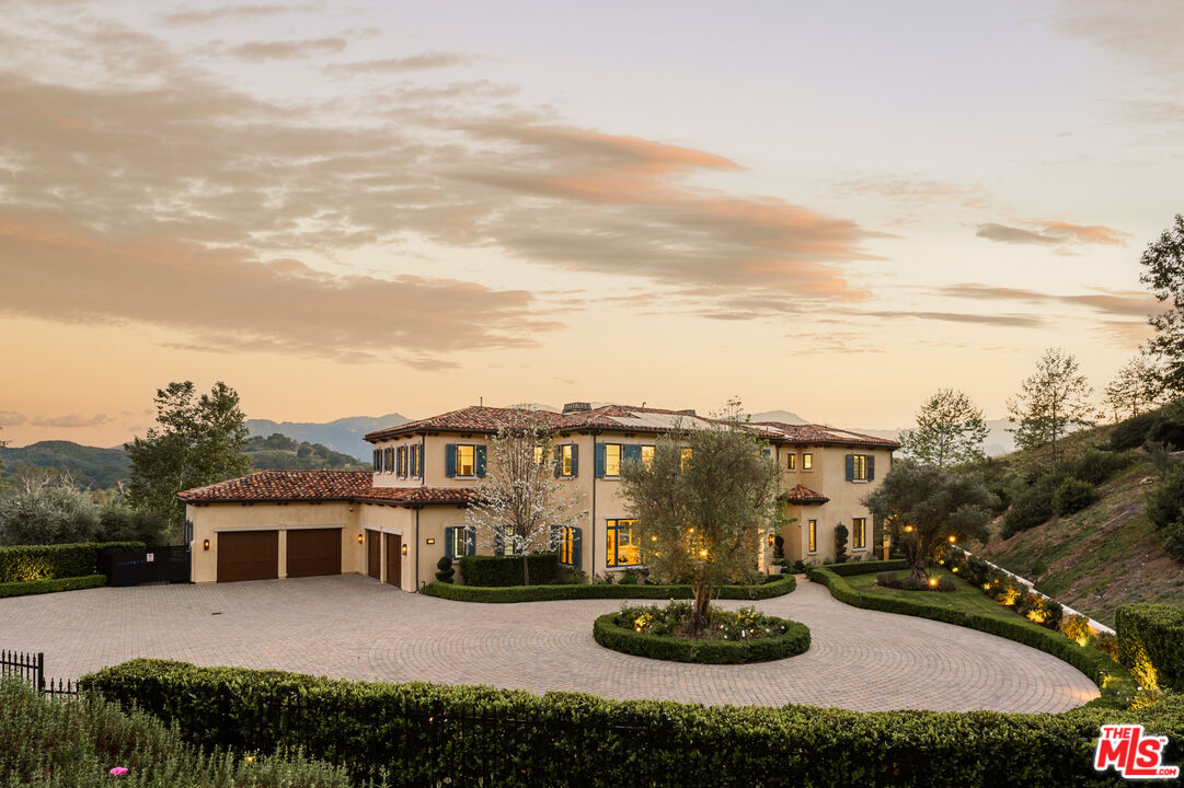 26769 Mulholland Hwy