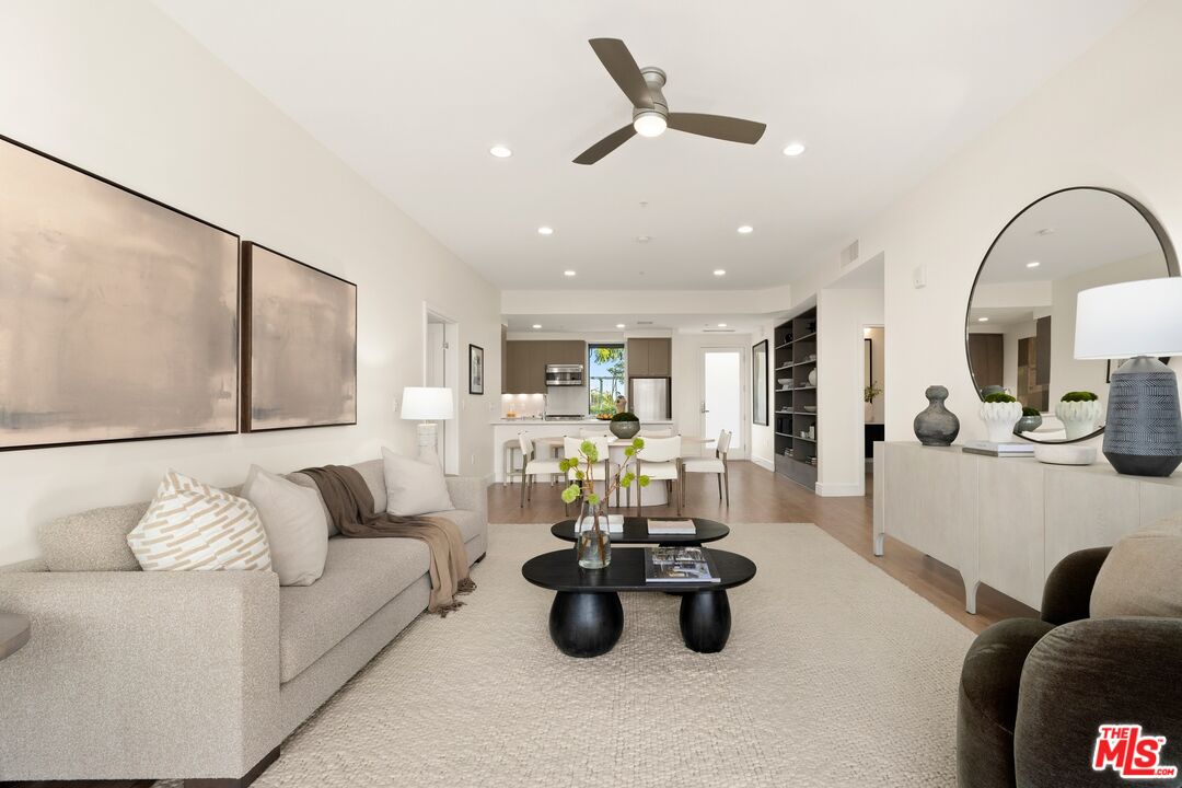 2300 Wilshire Blvd Unit: 202