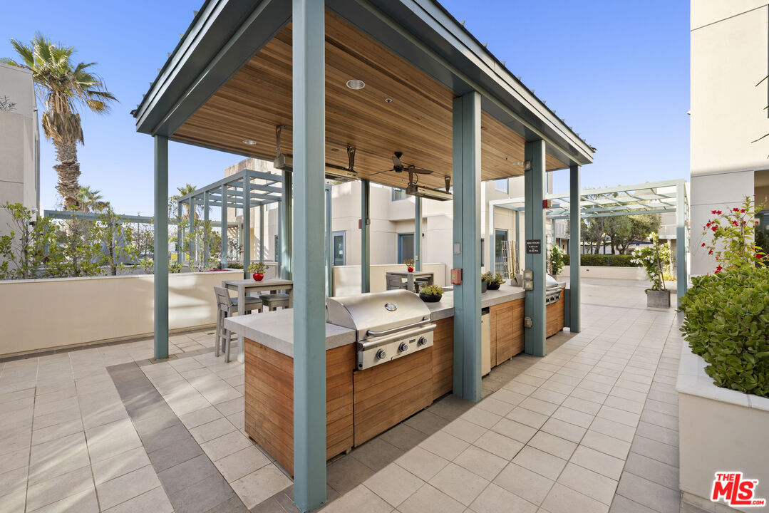 2300 Wilshire Blvd Unit: 217