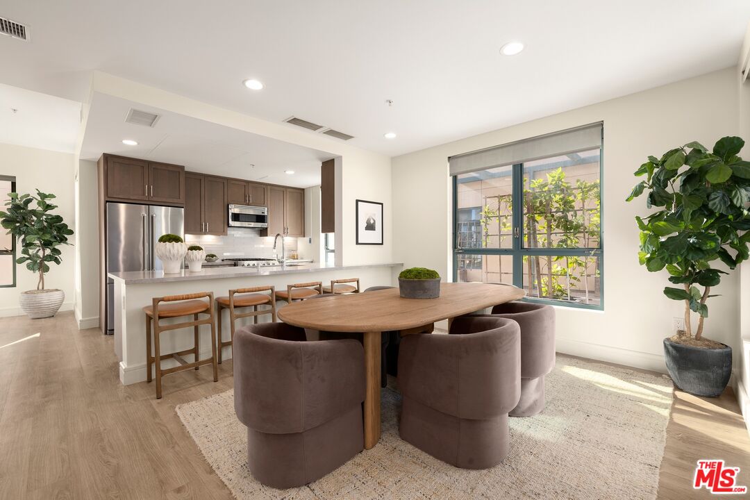 2300 Wilshire Blvd Unit: 217