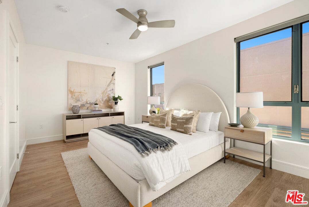 2300 Wilshire Blvd Unit: 217