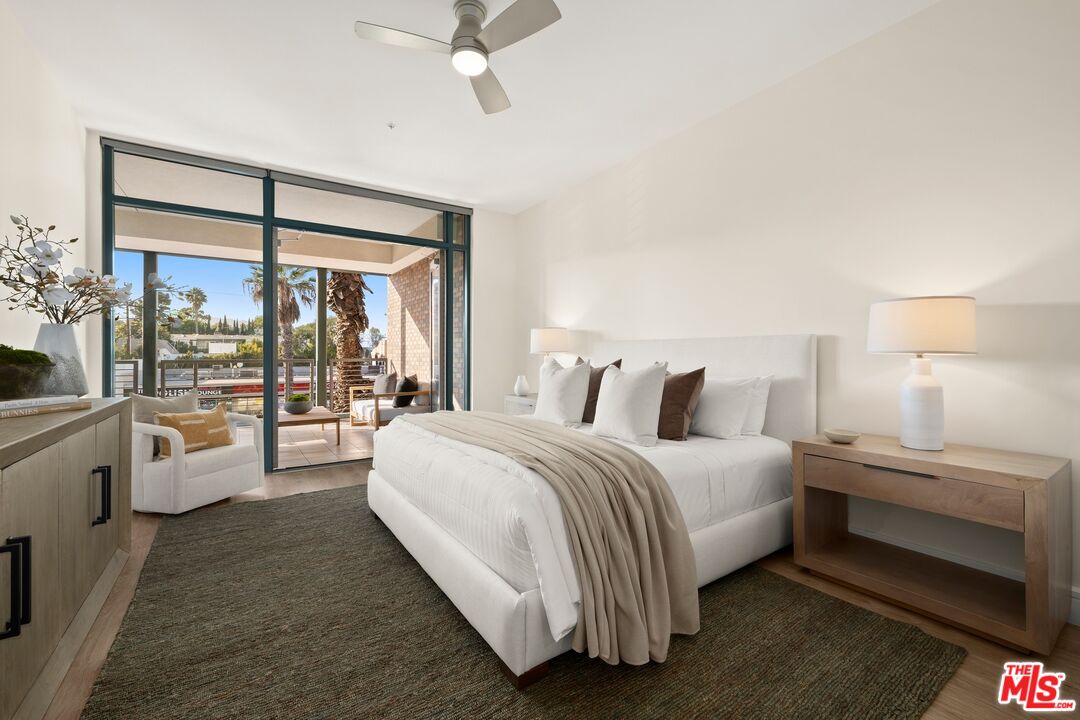 2300 Wilshire Blvd Unit: 201