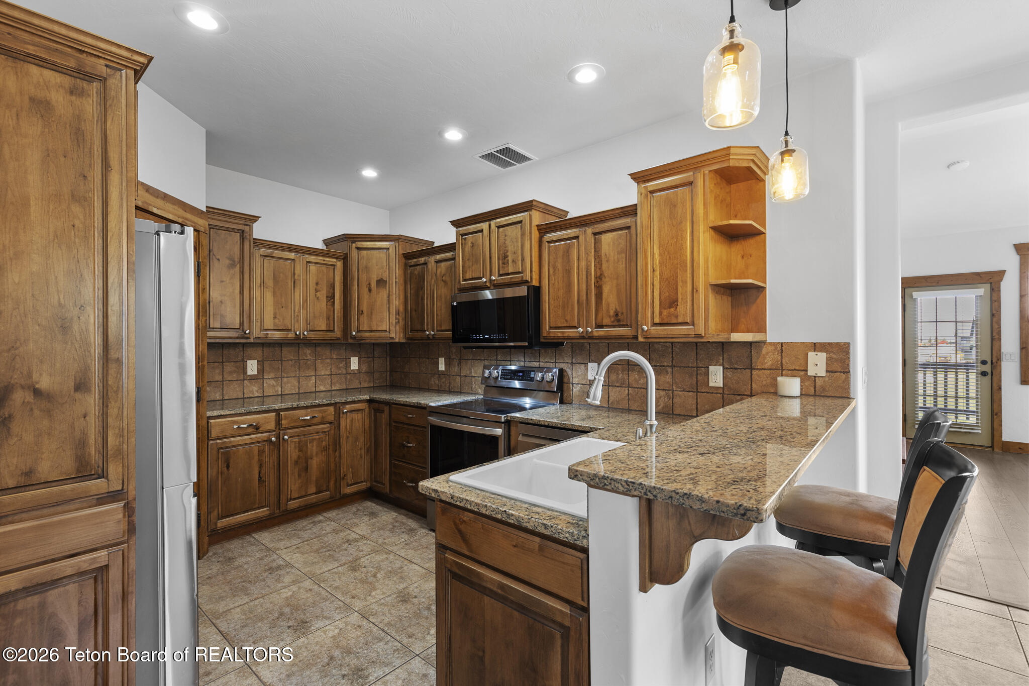 715 MORAINE Court 42