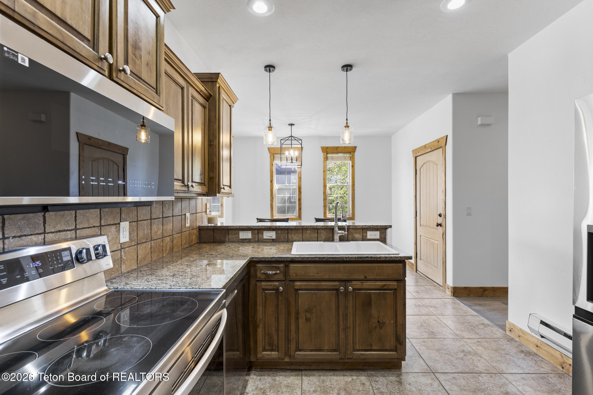 715 MORAINE Court 42
