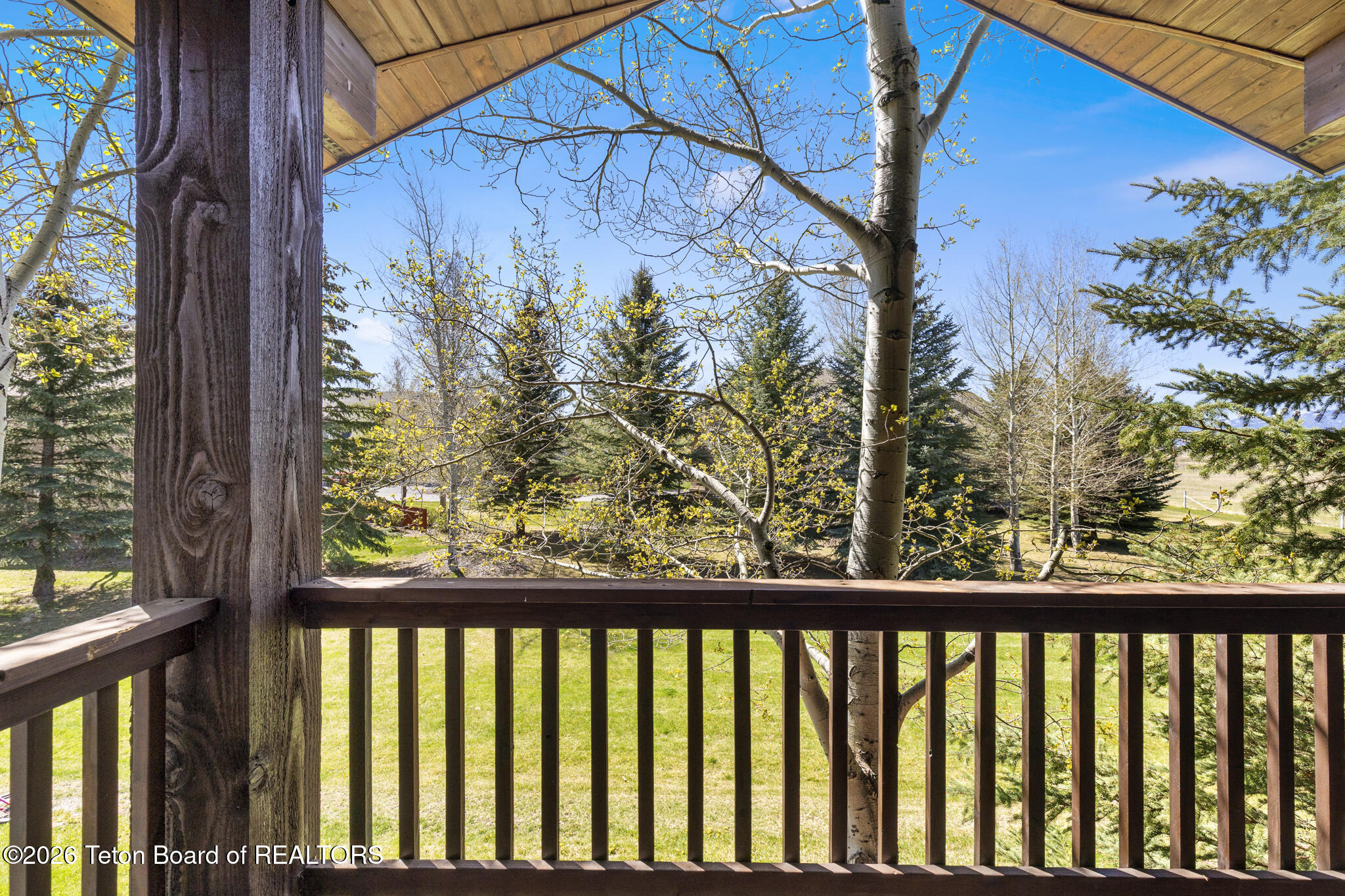 715 MORAINE Court 42