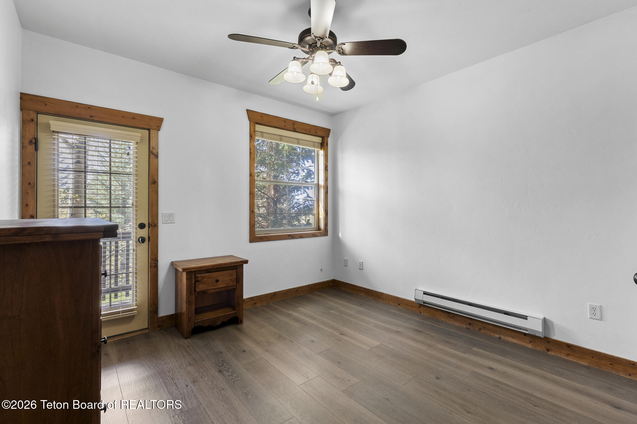 715 MORAINE Court 42