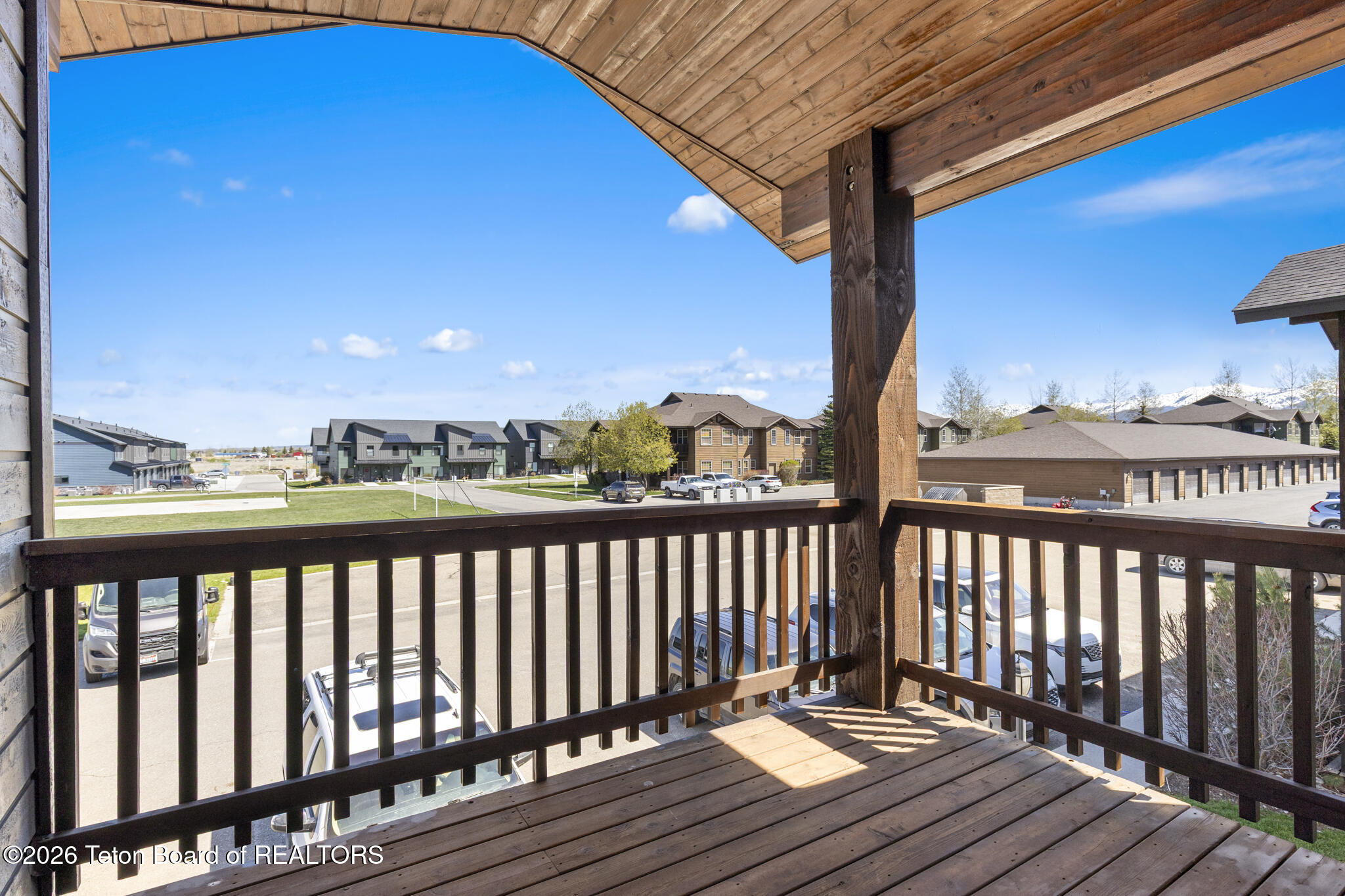 715 MORAINE Court 42