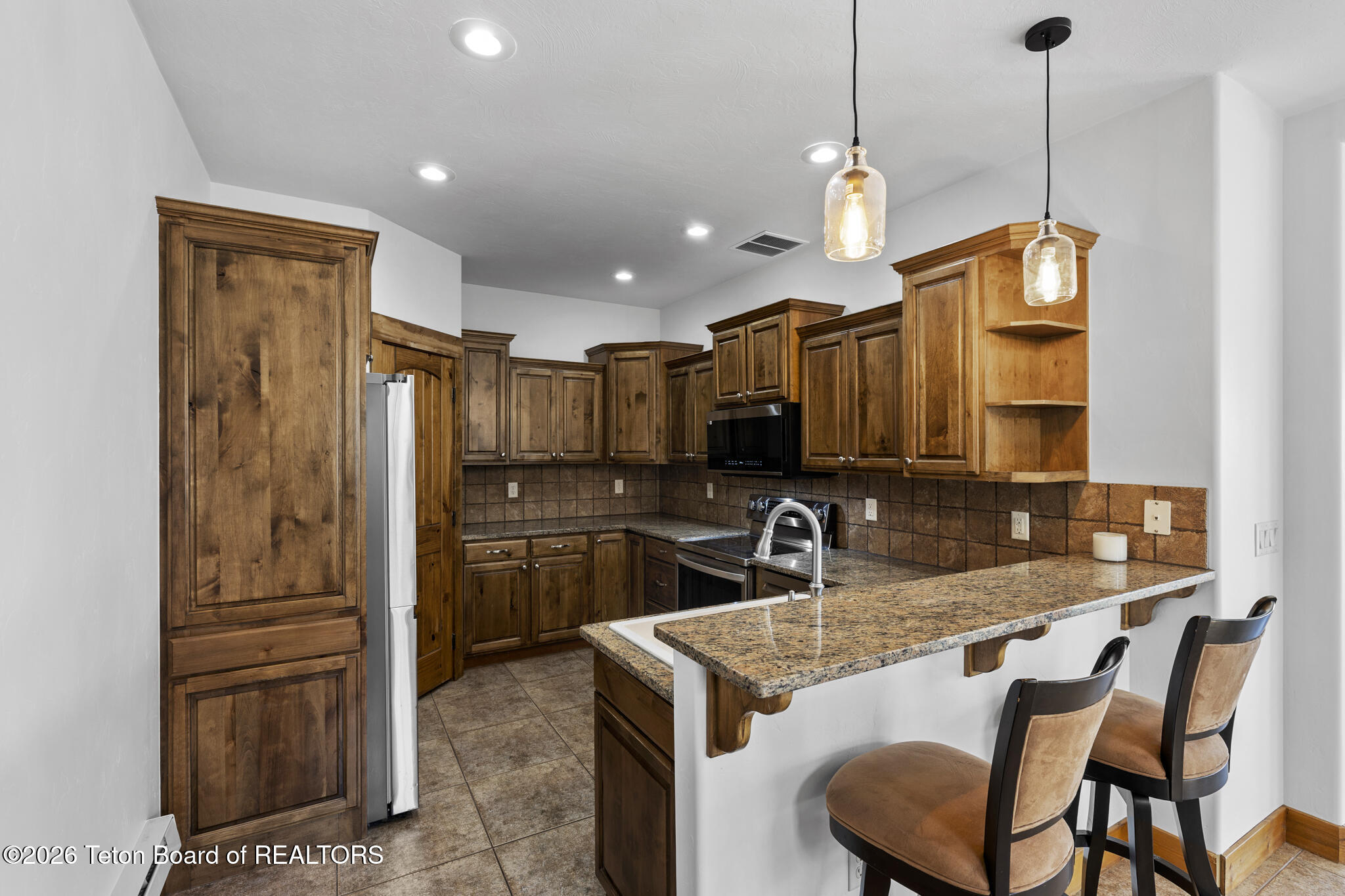 715 MORAINE Court 42