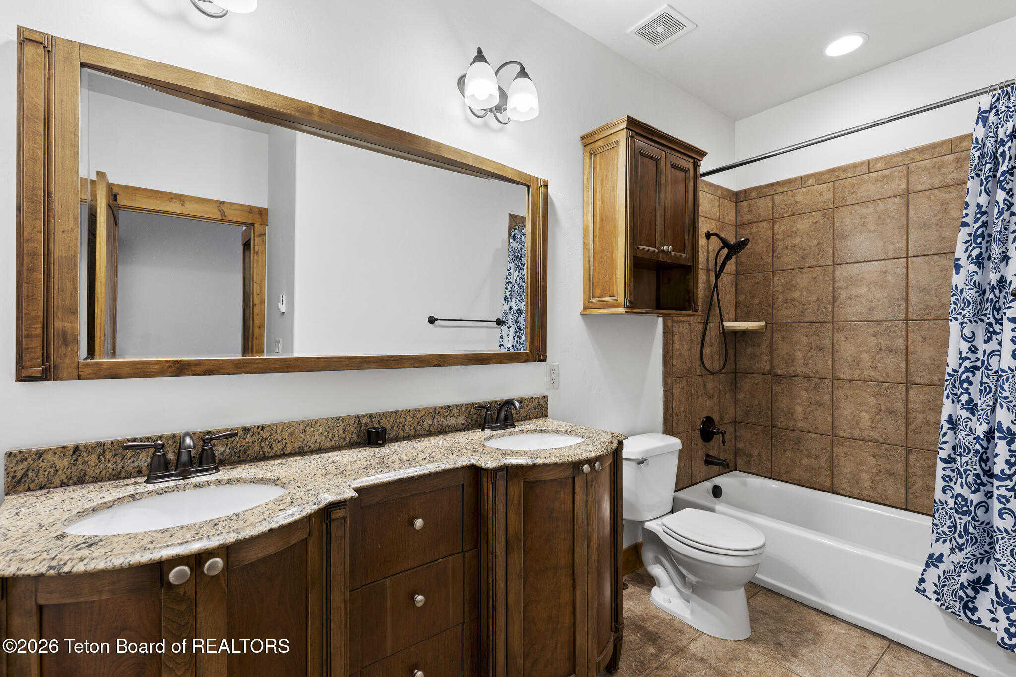 715 MORAINE Court 42