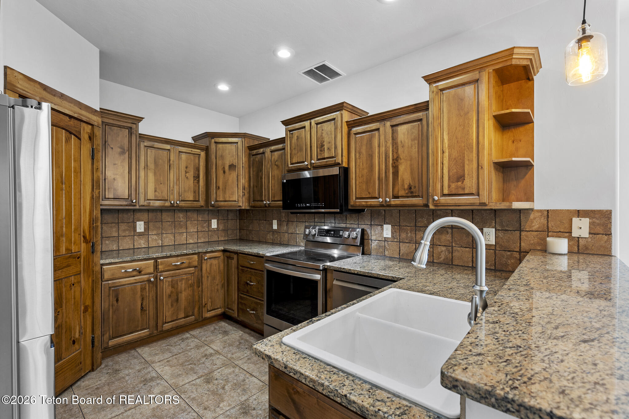 715 MORAINE Court 42