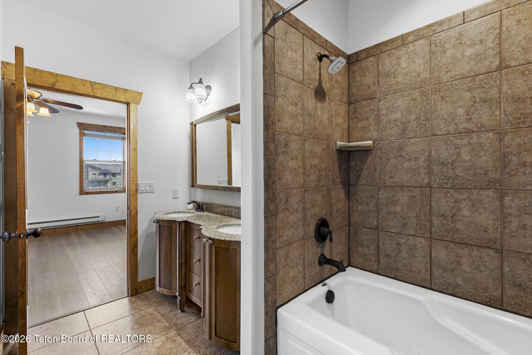 715 MORAINE Court 42