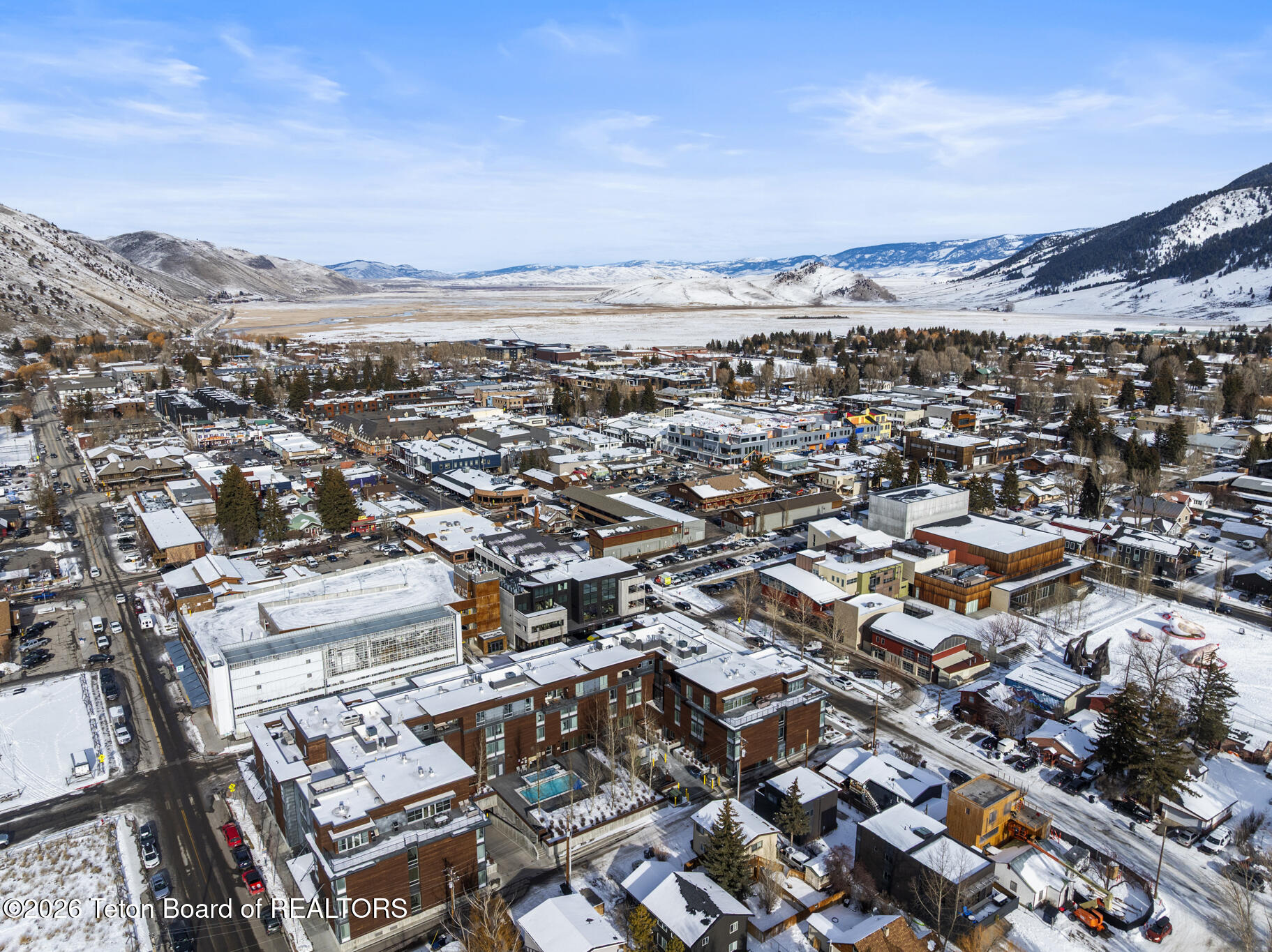 150 W W SIMPSON Avenue #404