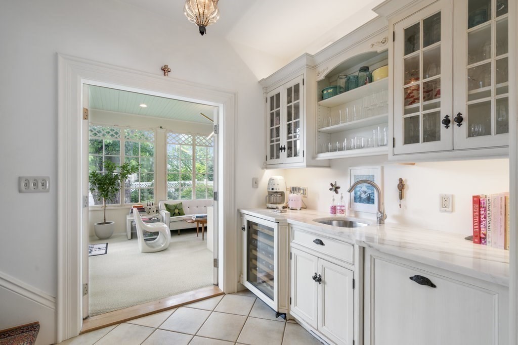 113 Saint George St