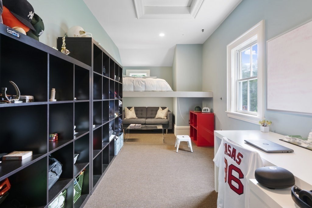 113 Saint George St