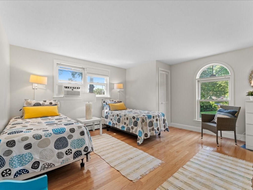 9 Priscilla Ave