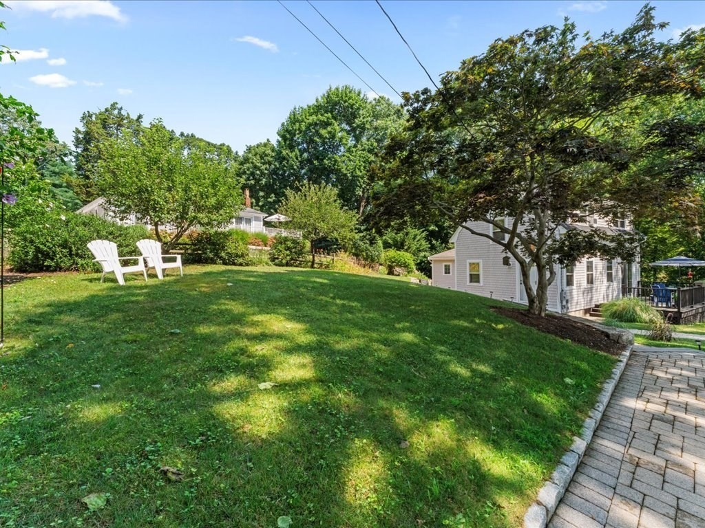 9 Priscilla Ave