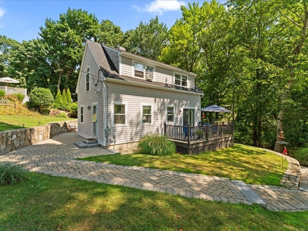 9 Priscilla Ave
