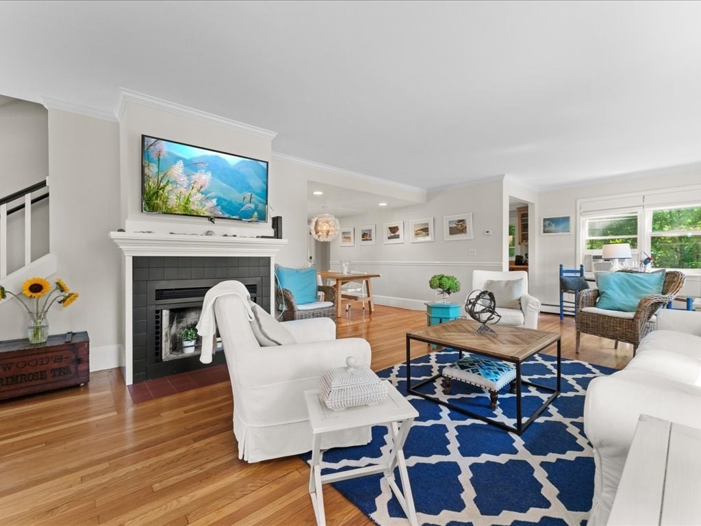 9 Priscilla Ave
