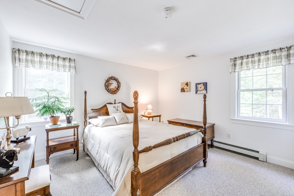 29 Halfway Pond Road