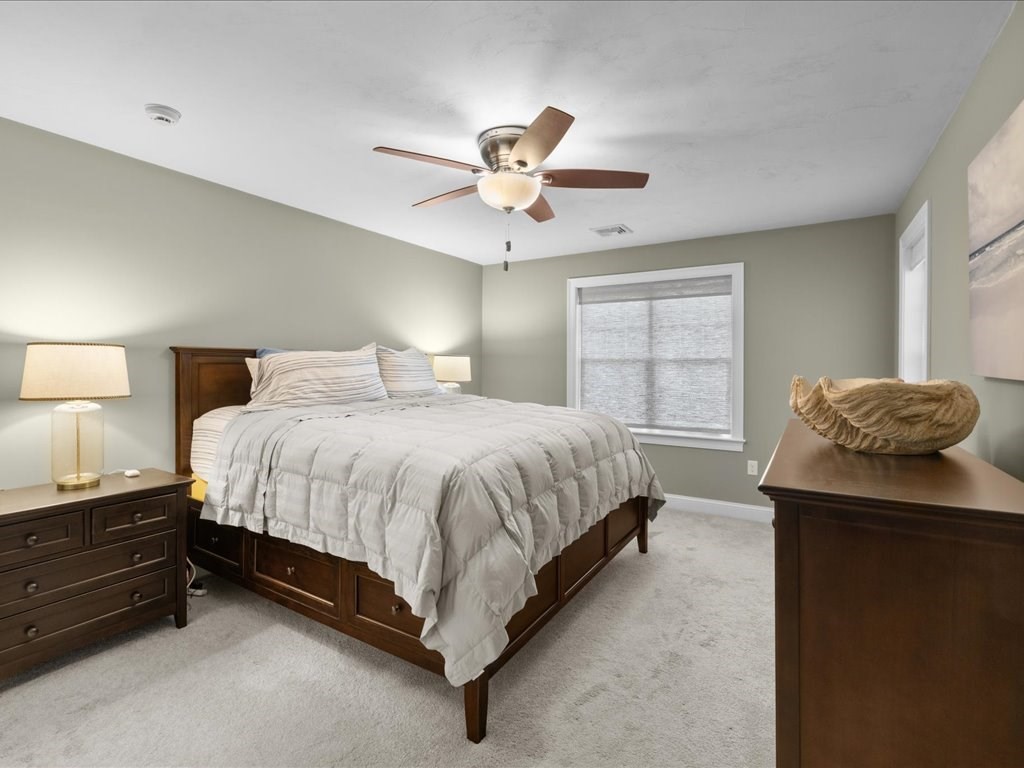 15 Autumn Ave # 15